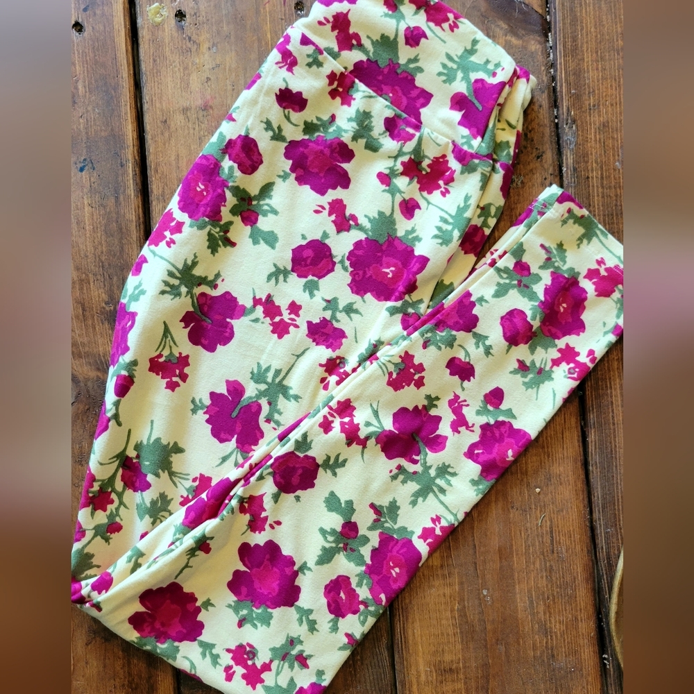 LulaRoe Leggings